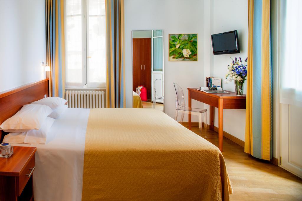 Hotel Beau Sejour Alassio Cameră foto
